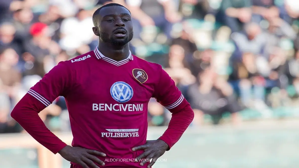 Calcio, la Reggina cede Doumbia alla Carrarese calcio