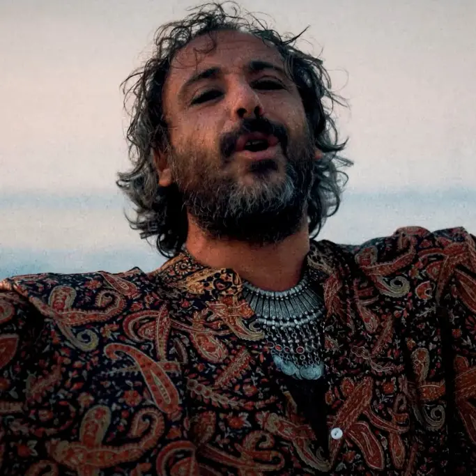 Musica, online il nuovo singolo del cantautore reggino Augusto Favaloro