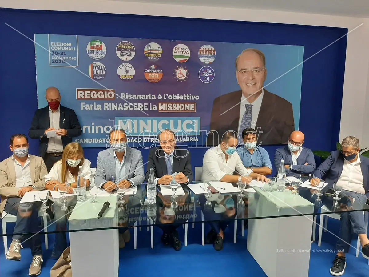 Elezioni comunali, centrodestra unito: «Emergenza rifiuti, la verità che smaschera Falcomatà. Ora vada a casa»
