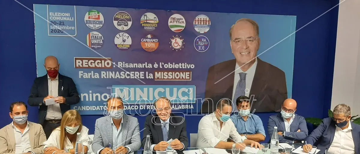 Elezioni comunali, centrodestra unito: «Emergenza rifiuti, la verità che smaschera Falcomatà. Ora vada a casa»