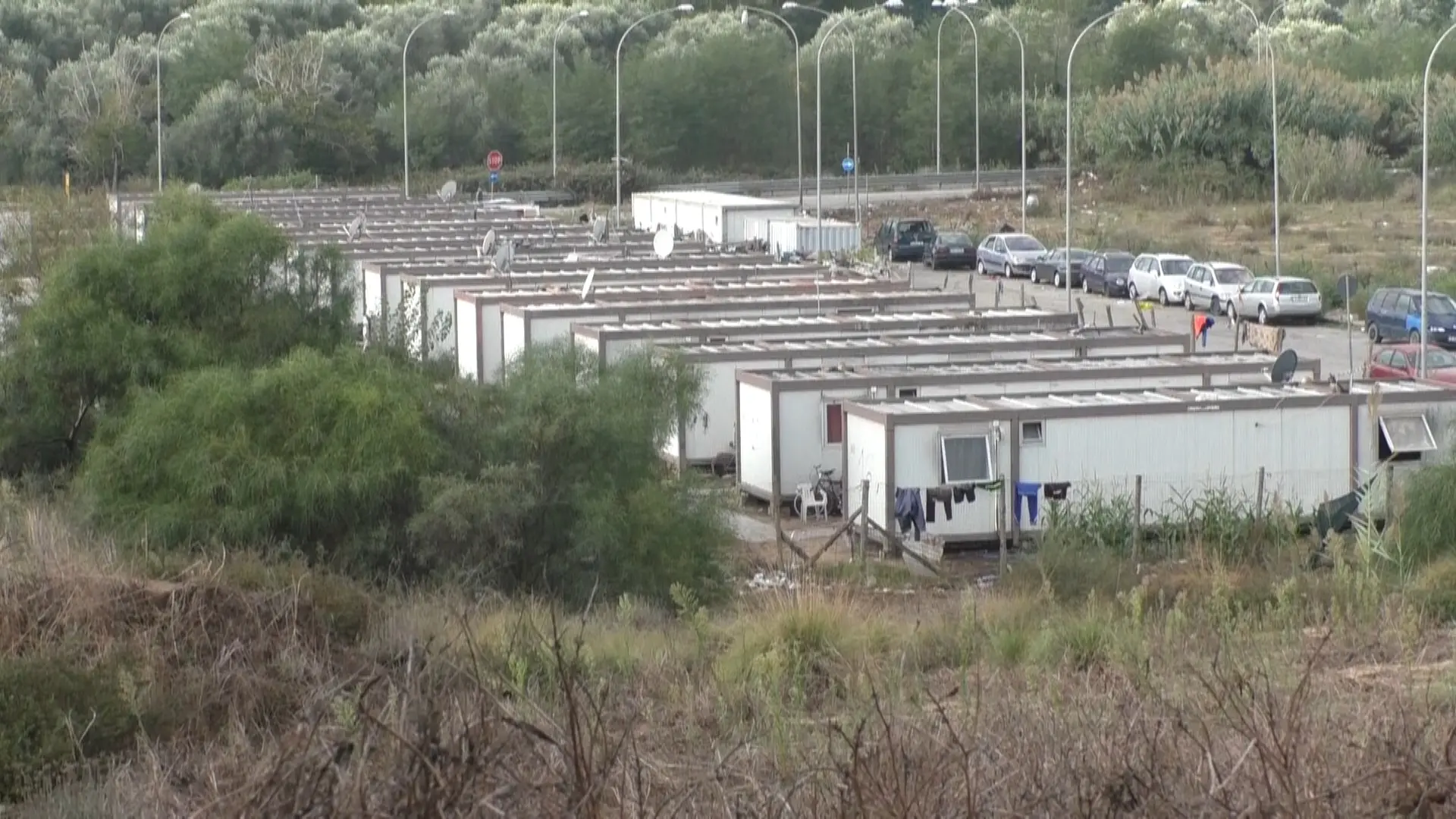 Coronavirus a Rosarno, il bracciante positivo isolato nei container