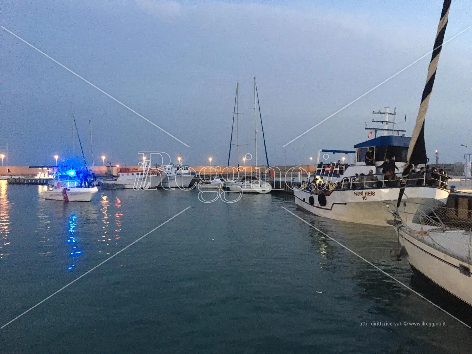 Nuovo sbarco nella Locride, salvati a Roccella 80 migranti