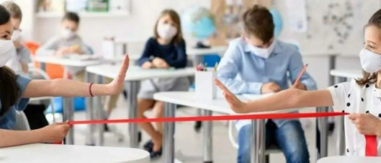 Coronavirus, focolaio in una scuola reggina: 12 contagiati nella stessa classe