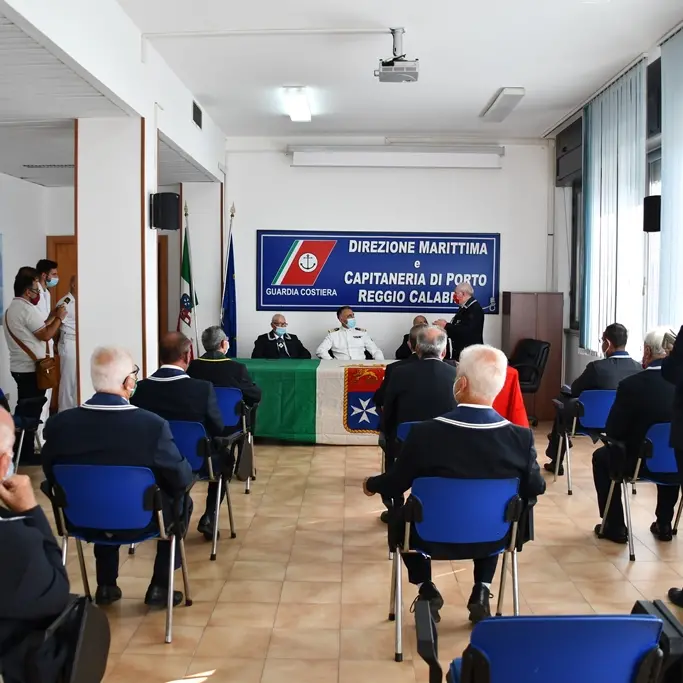 Reggio Calabria l'ammiraglio Ciprioti presidente onorario dell'associazione Marinai
