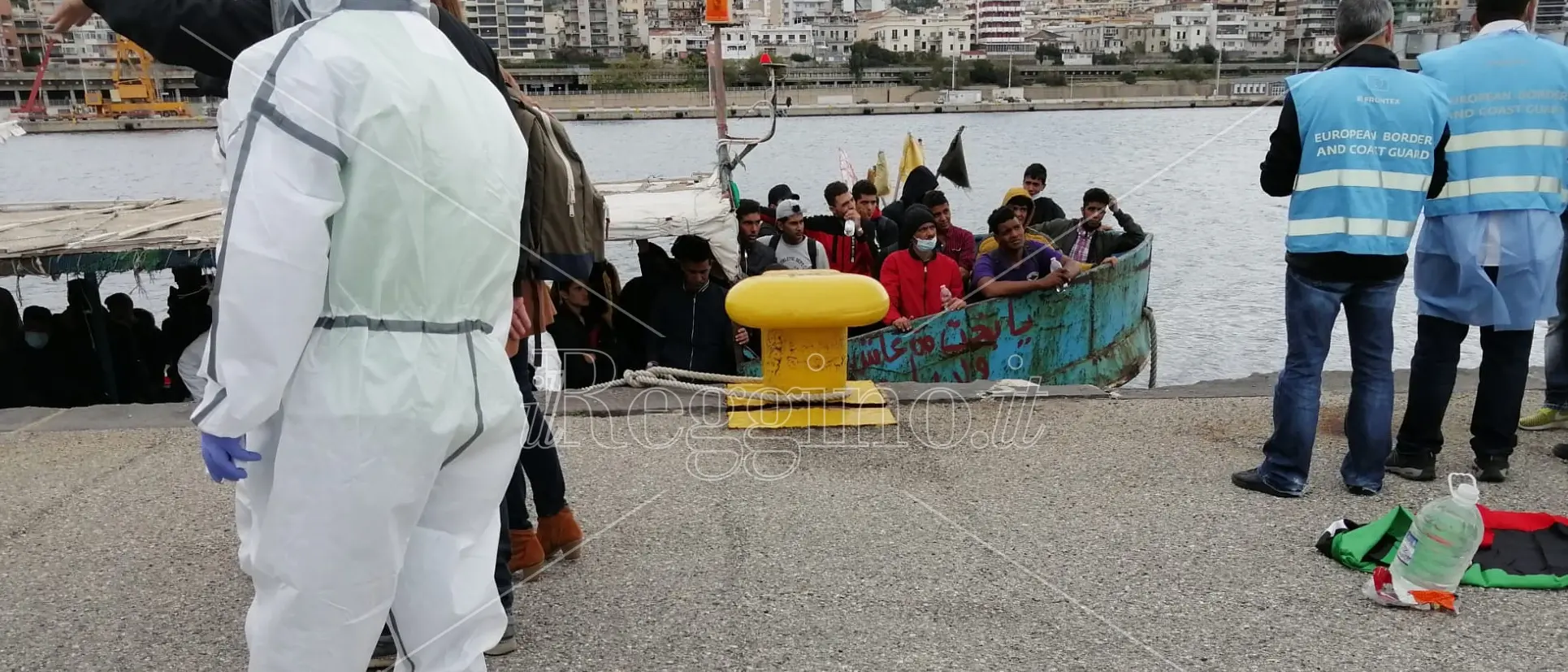 Sbarco a Reggio Calabria, soccorsi 53 migranti