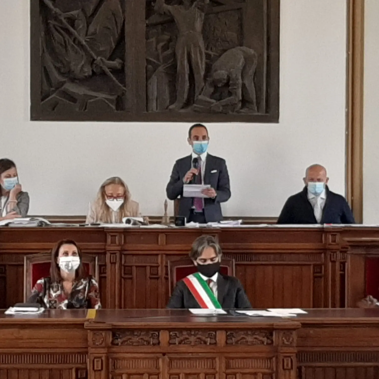 Consiglio comunale Reggio, Marra presidente grazie al \"soccorso rosso\" di Pazzano