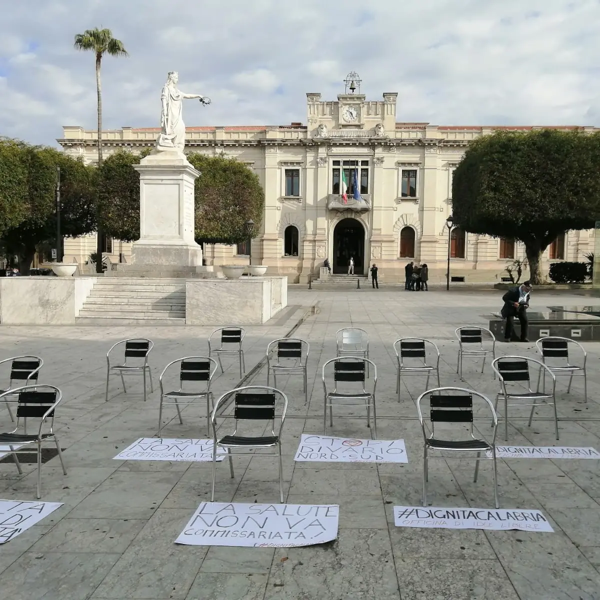 Coronavirus, nasce il collettivo MalaErba. Domenica sit-in in Piazza Italia