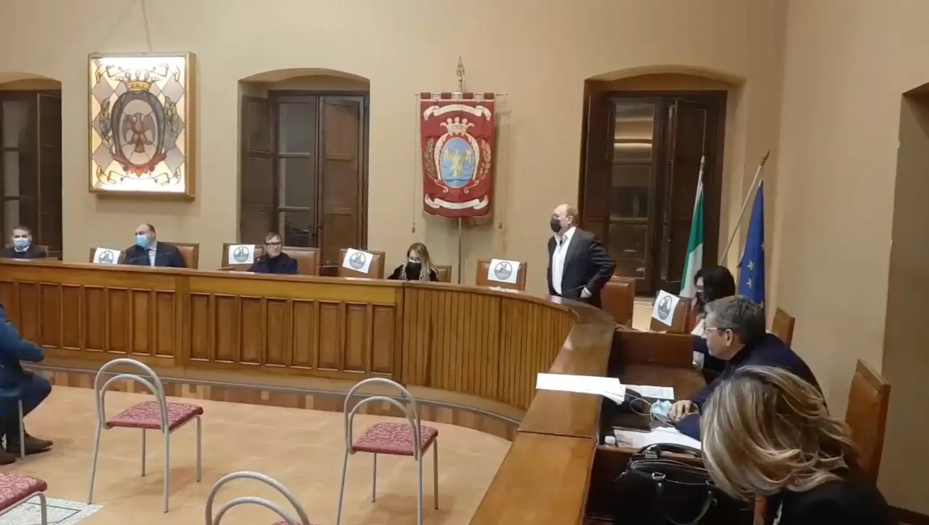 Locri, la \"maggioranza critica\": «Ok le scuole aperte, ma garantire sicurezza»