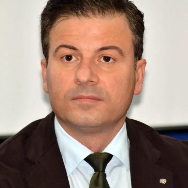 Aeroporti Calabria, Biondo (Uil), «Bene Cis, ma ora continuità territoriale»