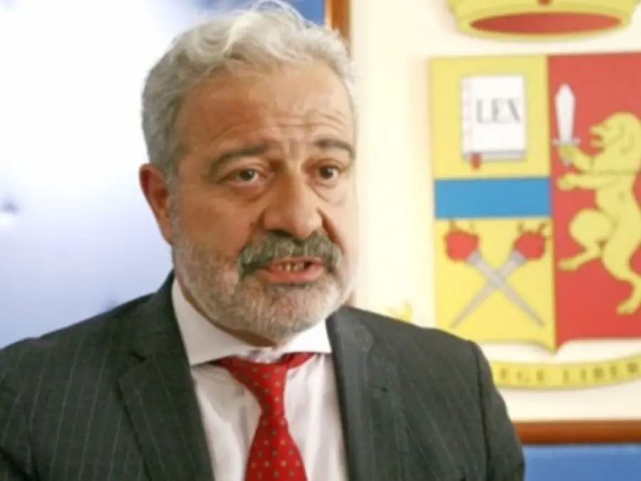I 23 bilanci respinti e finiti in Procura: l’eredità del prefetto Longo pesa ancora sulla sanità calabrese (e la blocca)