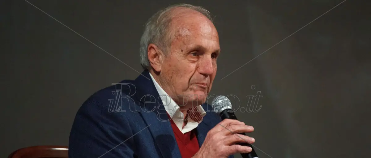 Brogli elettorali, il vicesindaco Perna: «Coltellata alle spalle. Se vero, Castorina merita interdizione»