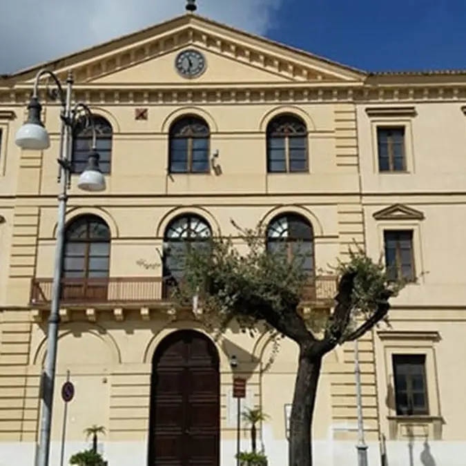 Coronavirus a Locri, dopo le scuole chiusi anche parco giochi e centri di aggregazione