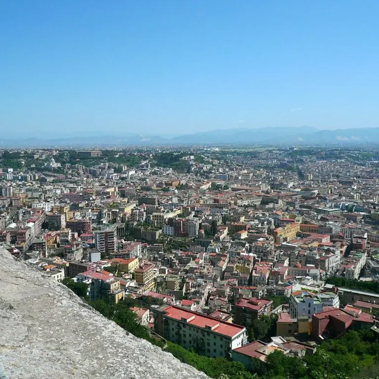 Siderno, atto vandalico contro un imprenditore: la condanna del Comune