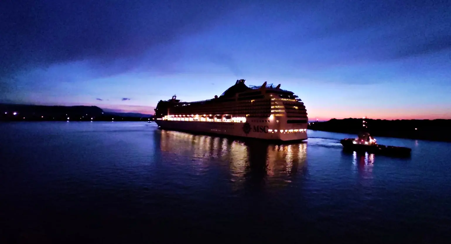 CRUISE DREAMS