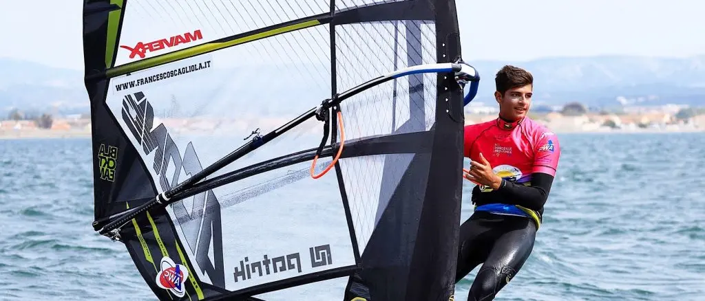 Windsurf, il reggino Scagliola a Dubai: «Sogno le Olimpiadi e un mondo senza Covid»