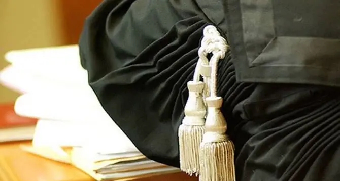 Catanzaro, la Camera penale di Cosenza: «Costituzione agitata a senso unico, silenzi su carceri e abusi»\n