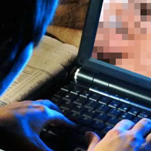 Minori vittime di deepfake sessuali in rete, indagini nel cosentino