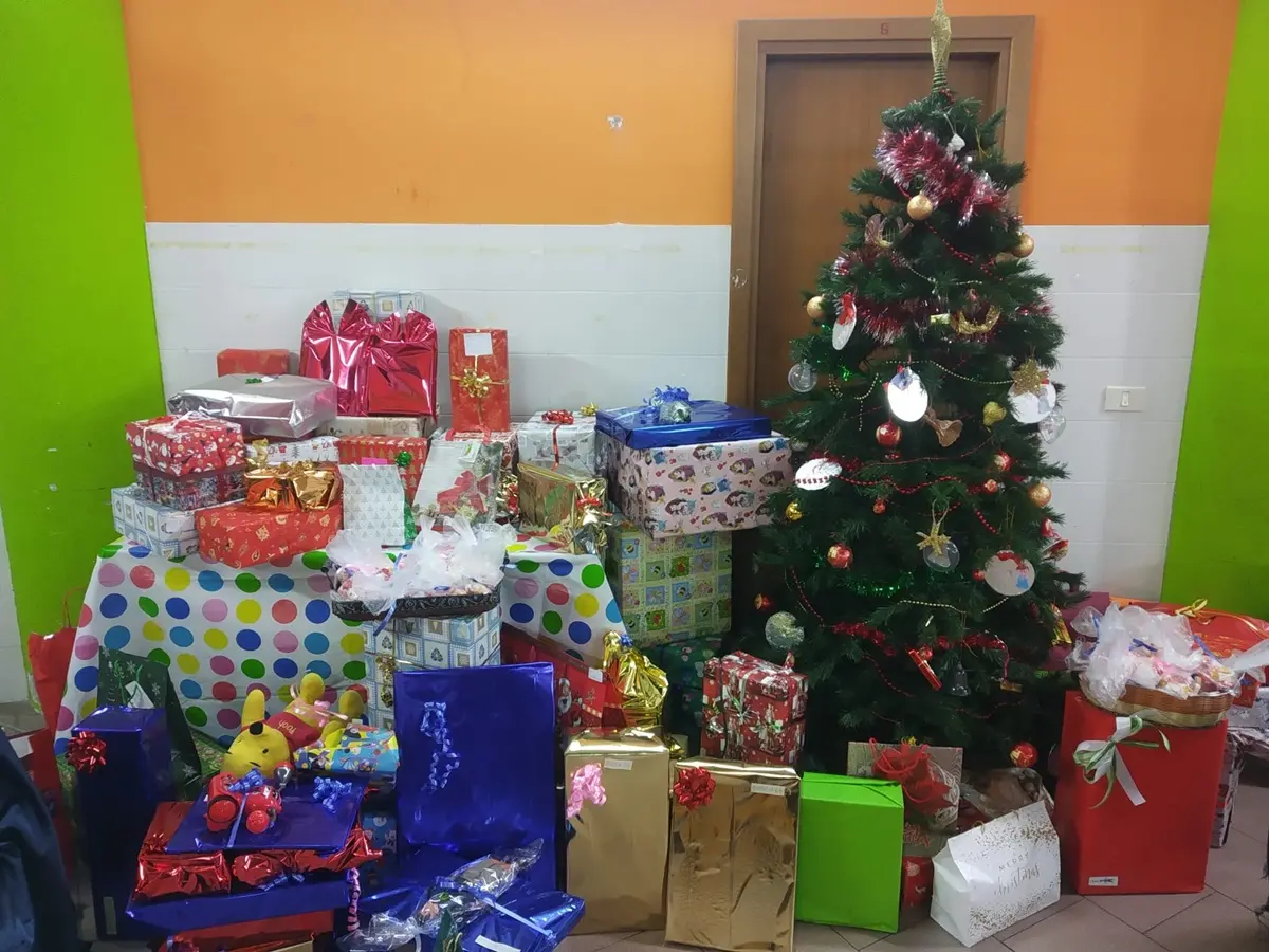 Al centro diurno arrivano i doni per i bimbi di Arghillà e Rosalì