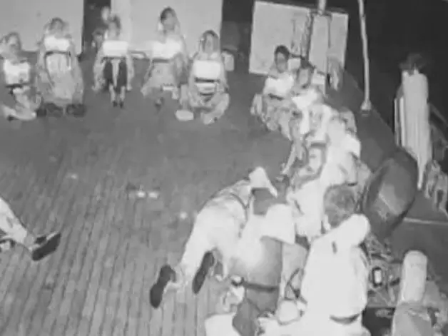 «L’abbordaggio è iniziato»: la Flotilla intercettata a 75 miglia da Gaza, stato di emergenza a bordo e tensione alle stelle