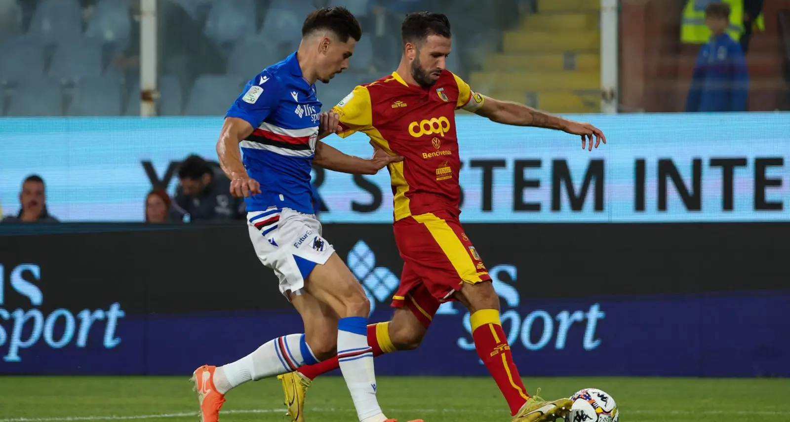 Sampdoria-Catanzaro, Aquile (ancora) affette da pareggite: non basta un ottimo Cisse per passare a Marassi. Finale 0-0\n