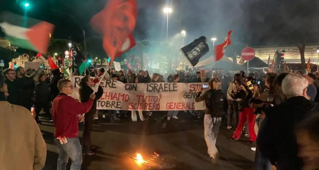 A settanta miglia dalla coscienza: dalla Flotilla per Gaza alle piazze d’Europa