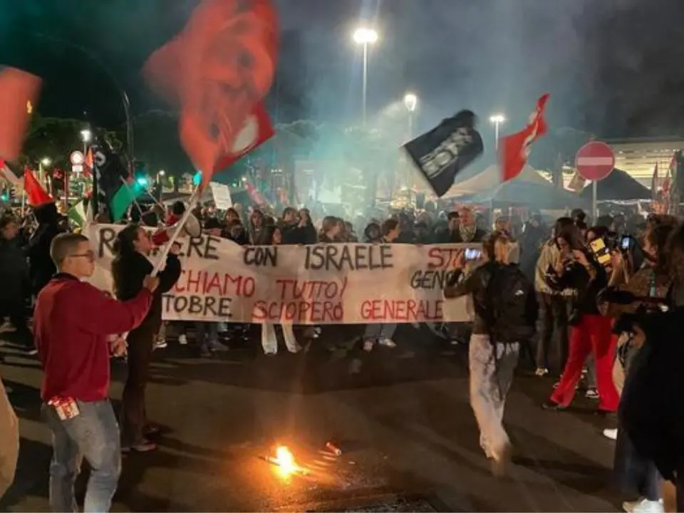 A settanta miglia dalla coscienza: dalla Flotilla per Gaza alle piazze d’Europa