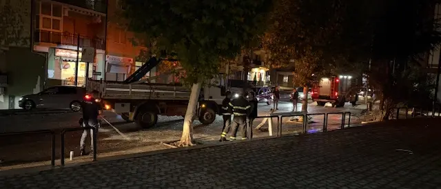 Rossano, scontro in centro città: tre feriti e tamponamento a catena