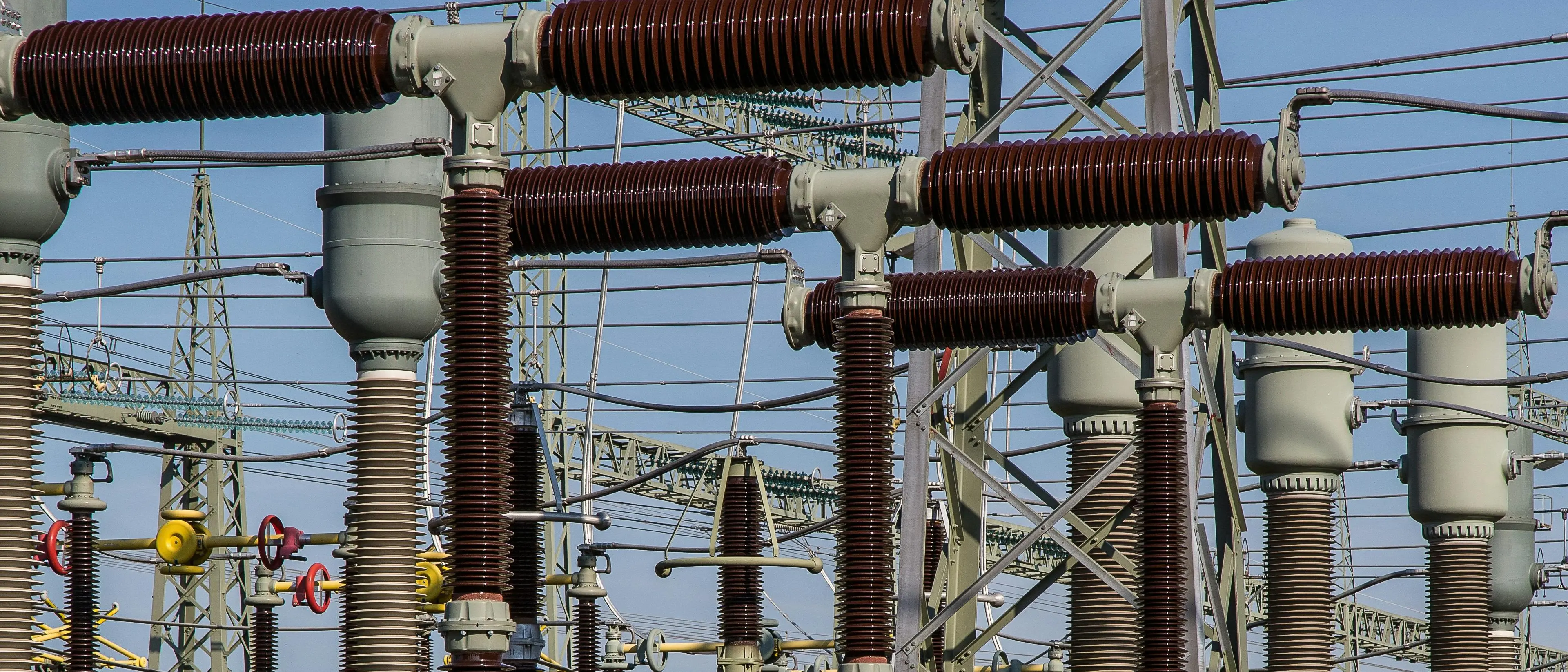 Spesa energetica e tasse ambientali, in Italia 11 miliardi di tasse in più rispetto alla media europea\n