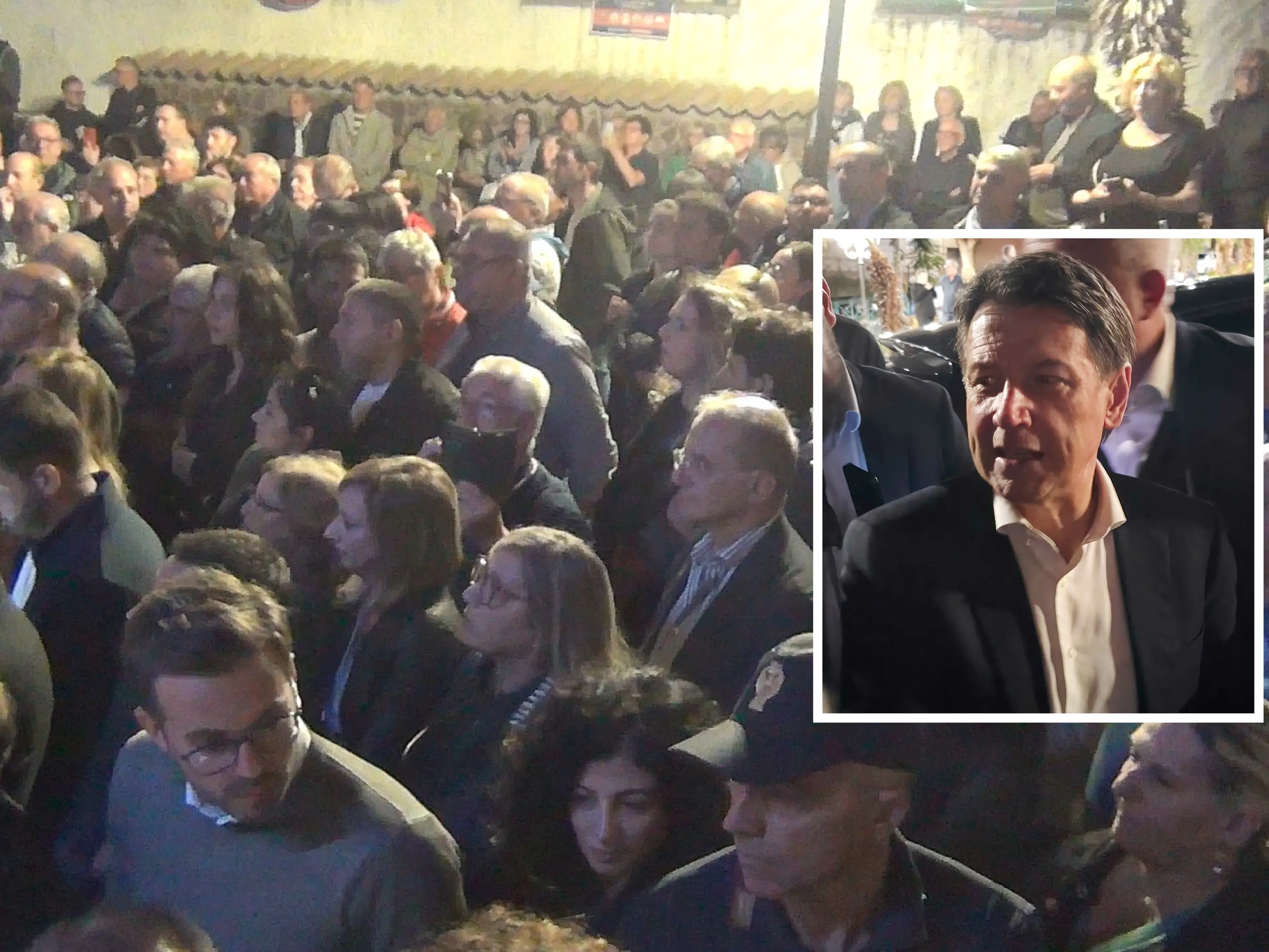 L’annuncio di Conte rompe il comizio a Cassano allo Ionio: «Flotilla sotto attacco, devo tornare a Roma. Il Governo deve agire»