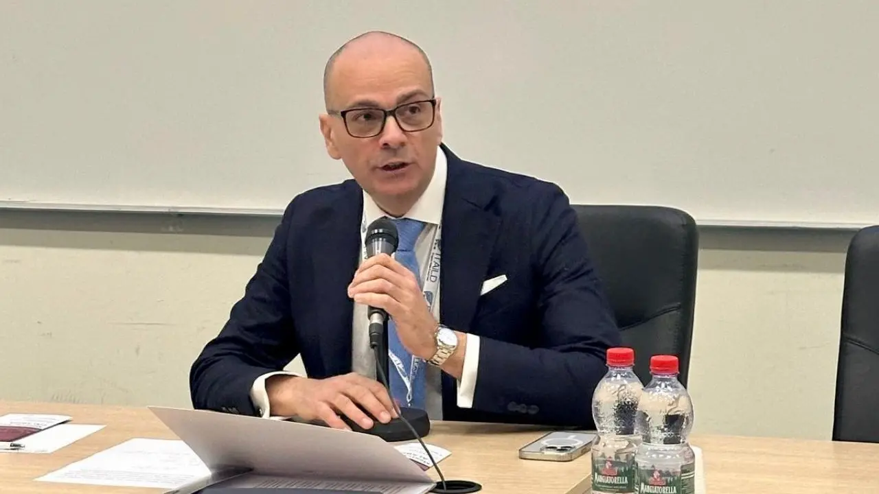 Si apre oggi a Catanzaro il congresso della società italiana di medicina interna, Abenavoli:\u00A0«Approccio integrato per una gestione efficace del paziente»\u00A0\n