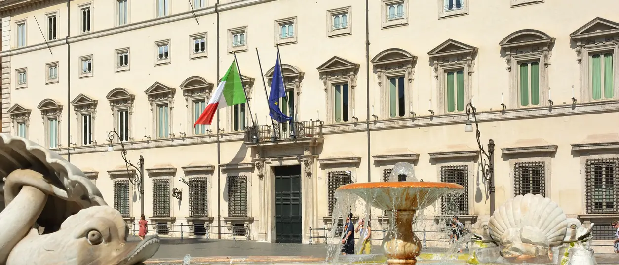 Ok al nuovo Documento di finanza pubblica:\u00A0conti in regola e deficit al 3%, ma rallenta la crescita del Paese\n