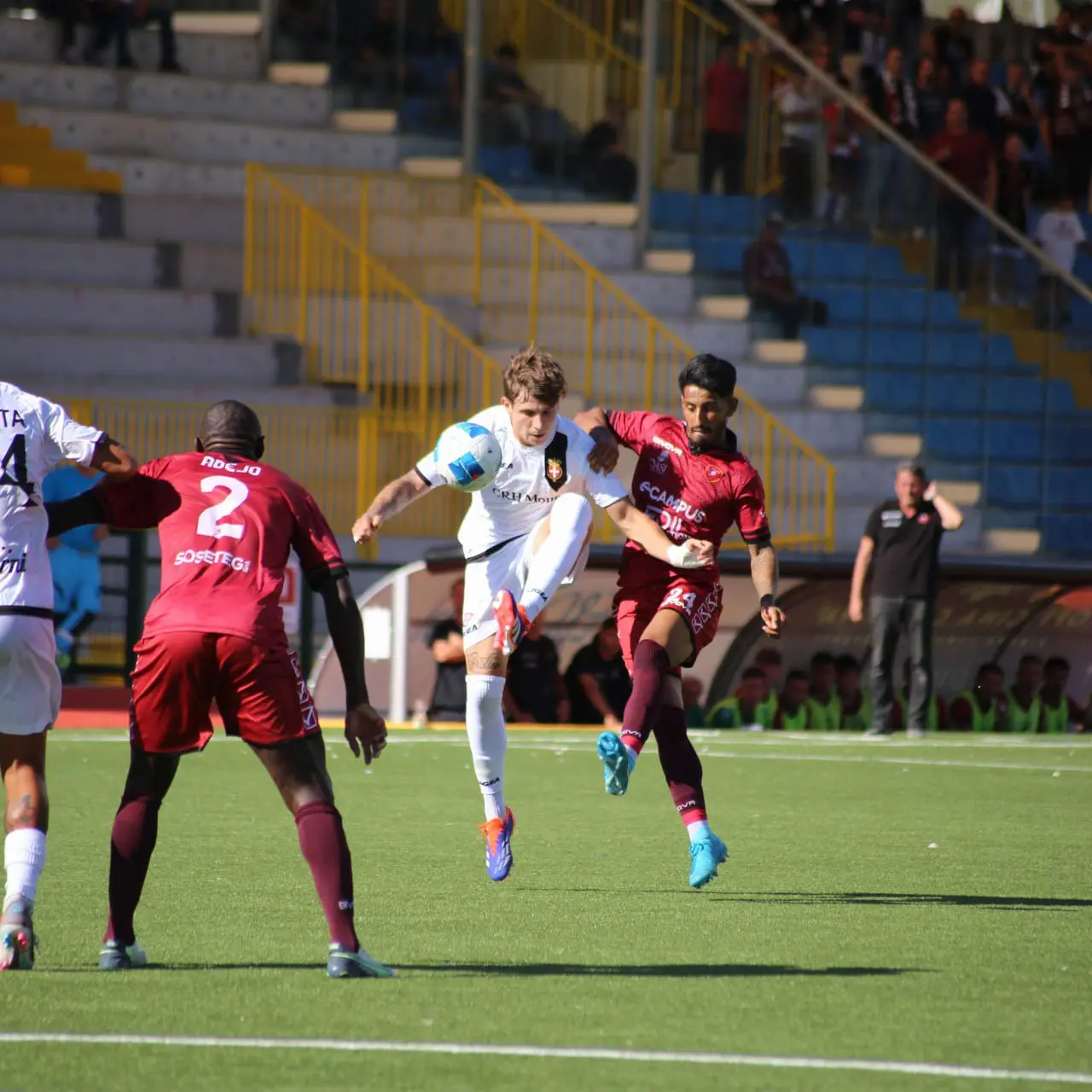 Serie D,\u00A0sesto turno intenso per le calabresi:\u00A0la Reggina è chiamata alla vittoria. La Vibonese cerca conferme\n