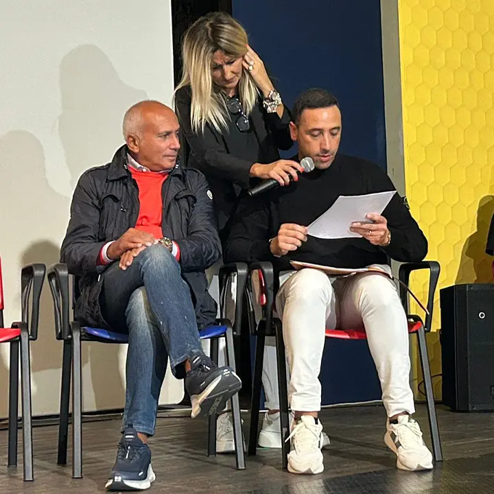 Citrigno fa i nomi dei soci dopo la risposta di Guarascio: «Cosenza, un giorno risorgeremo»\n