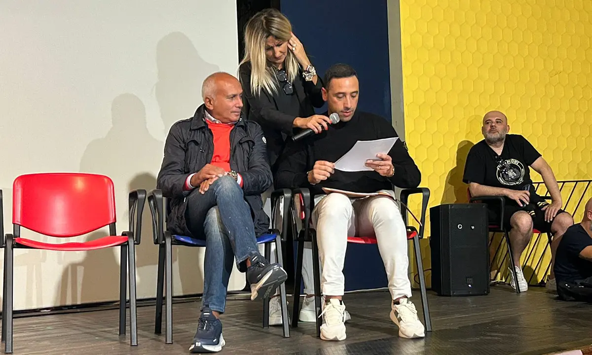 Citrigno fa i nomi dei soci dopo la risposta di Guarascio: «Cosenza, un giorno risorgeremo»\n