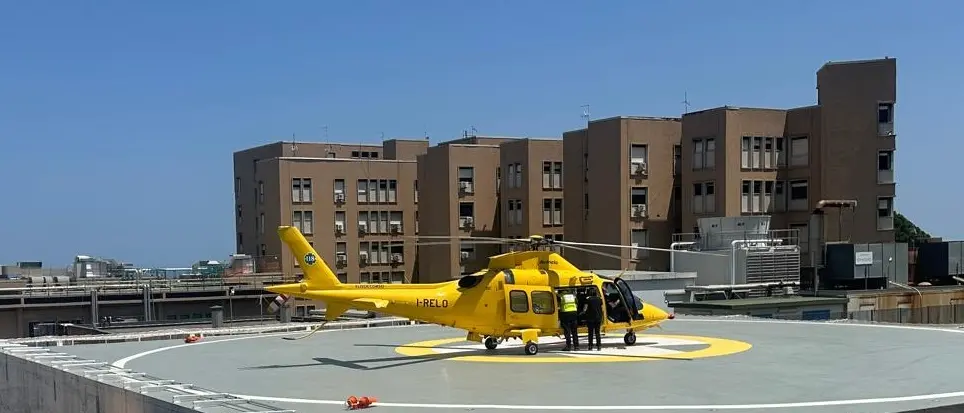 Attivato elisoccorso notturno a Praia a Mare, già decisivo il primo intervento: salvata\u00A0donna incinta in gravi condizioni\n