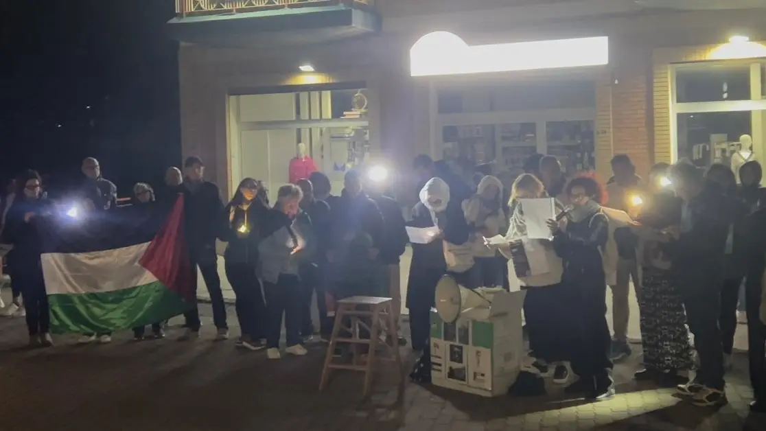 Flash mob a Castrovillari per Gaza