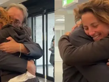 Fiumicino, l’abbraccio ai quattro parlamentari liberati da Israele
