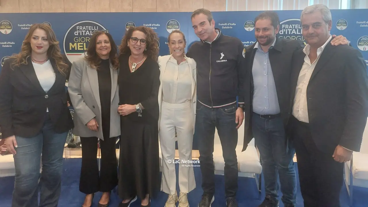 Arianna Meloni a Catanzaro: «La Calabria ha\u00A0risorse infinite, ma solo il centrodestra può liberare le sue energie»\n