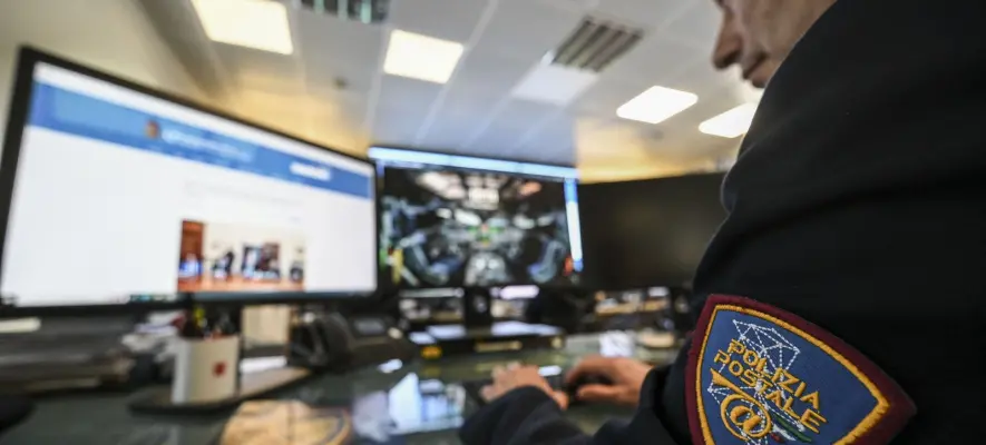Pedopornografia online, operazione tra Sicilia e Calabria: tre persone arrestate e due denunciate\u00A0\n