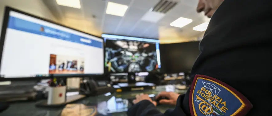 Pedopornografia online, operazione tra Sicilia e Calabria: tre persone arrestate e due denunciate\u00A0\n