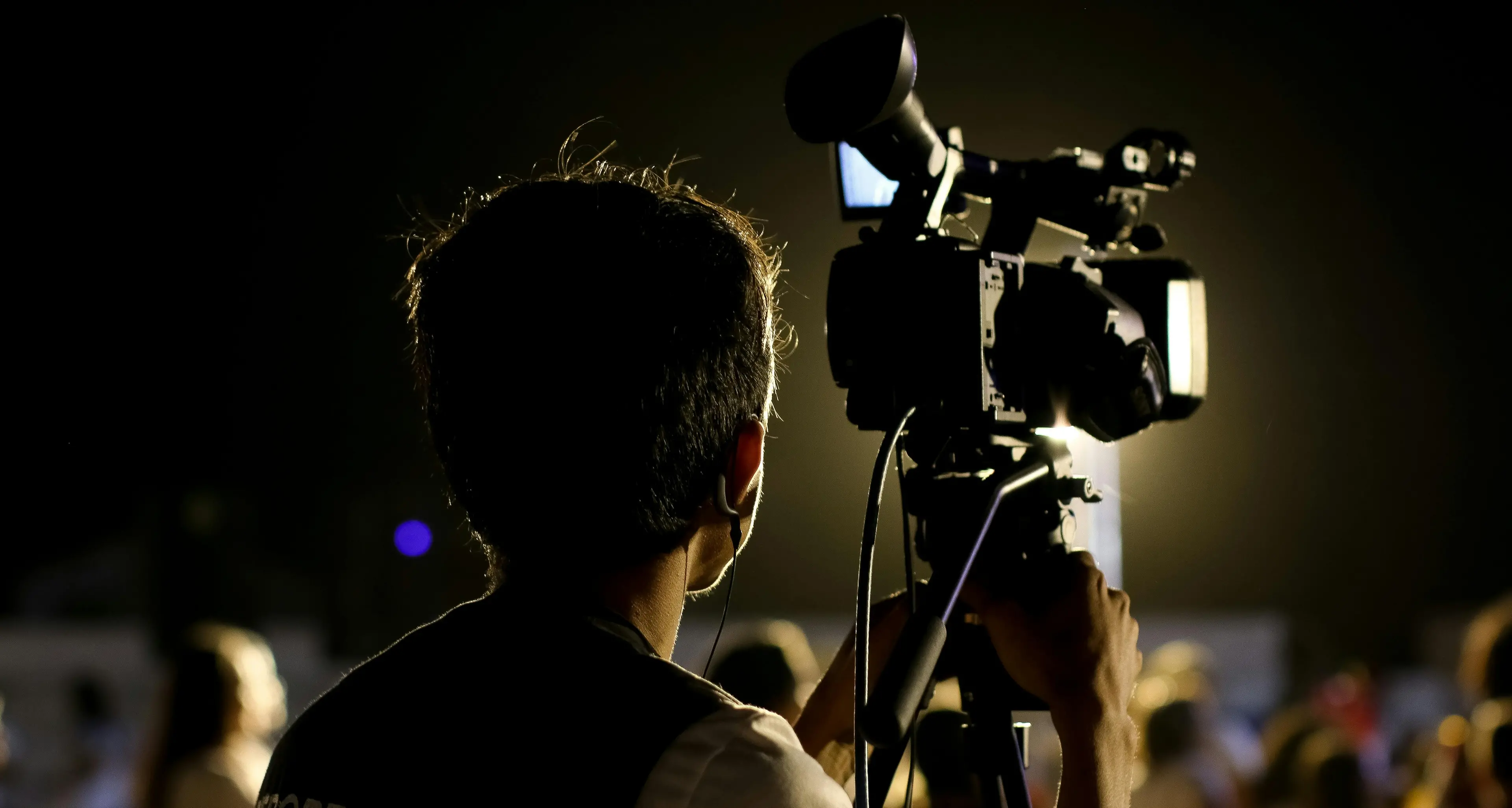 «Niente graduatorie a un anno dal bando per le produzioni»: 70 professionisti chiedono risposte alla Calabria Film Commission\n