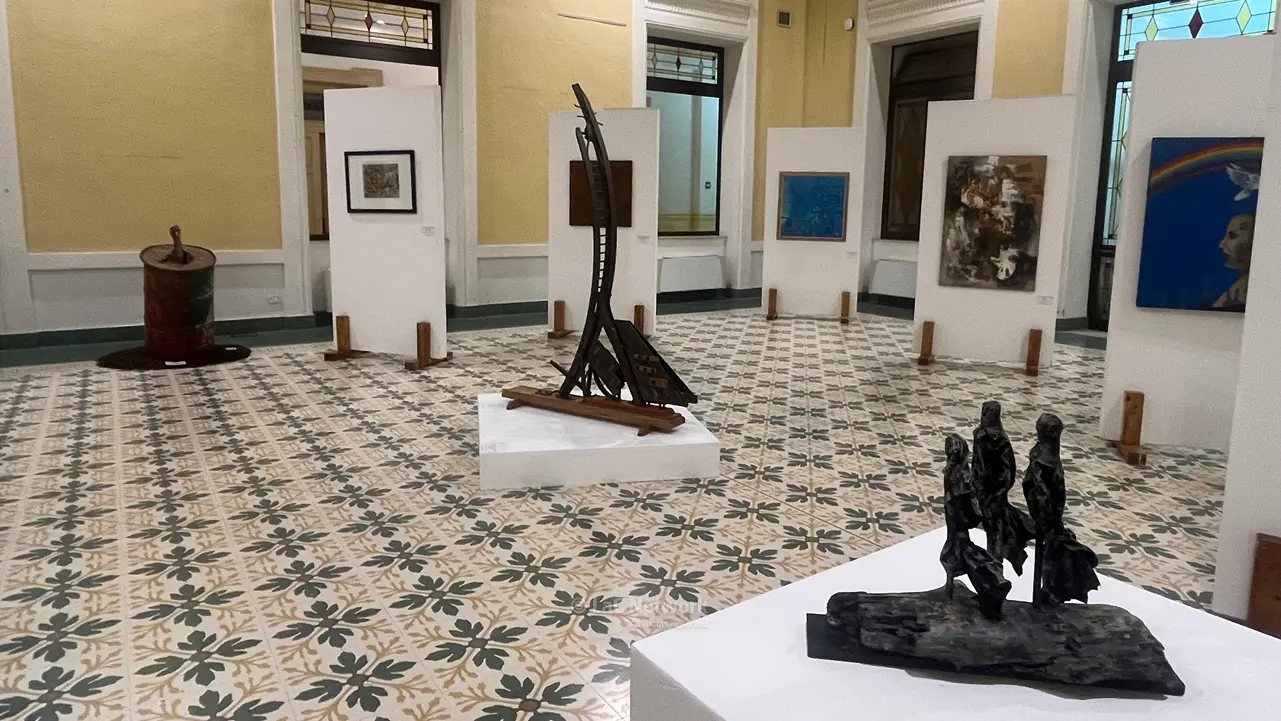 A Reggio l'arte racconta la (tragica) contemporaneità, a palazzo Alvaro la collettiva Dialoghi e visioni per la pace\n