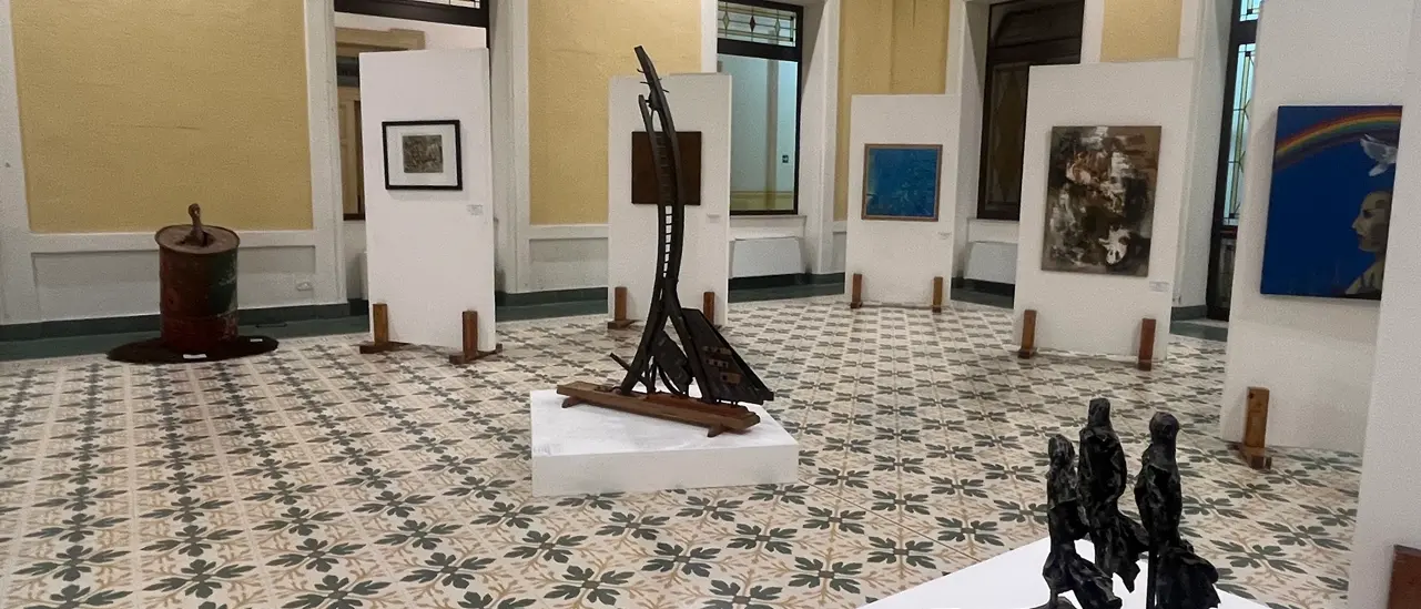 A Reggio l'arte racconta la (tragica) contemporaneità, a palazzo Alvaro la collettiva Dialoghi e visioni per la pace\n