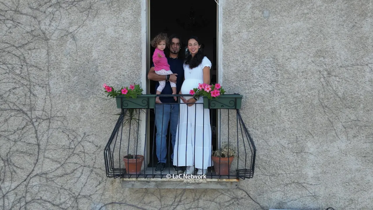 Paola e Rodrigo, dal\u00A0Brasile alla Calabria per una nuova vita: si raccontano\u00A0oggi\u00A0a LaC Storie\n