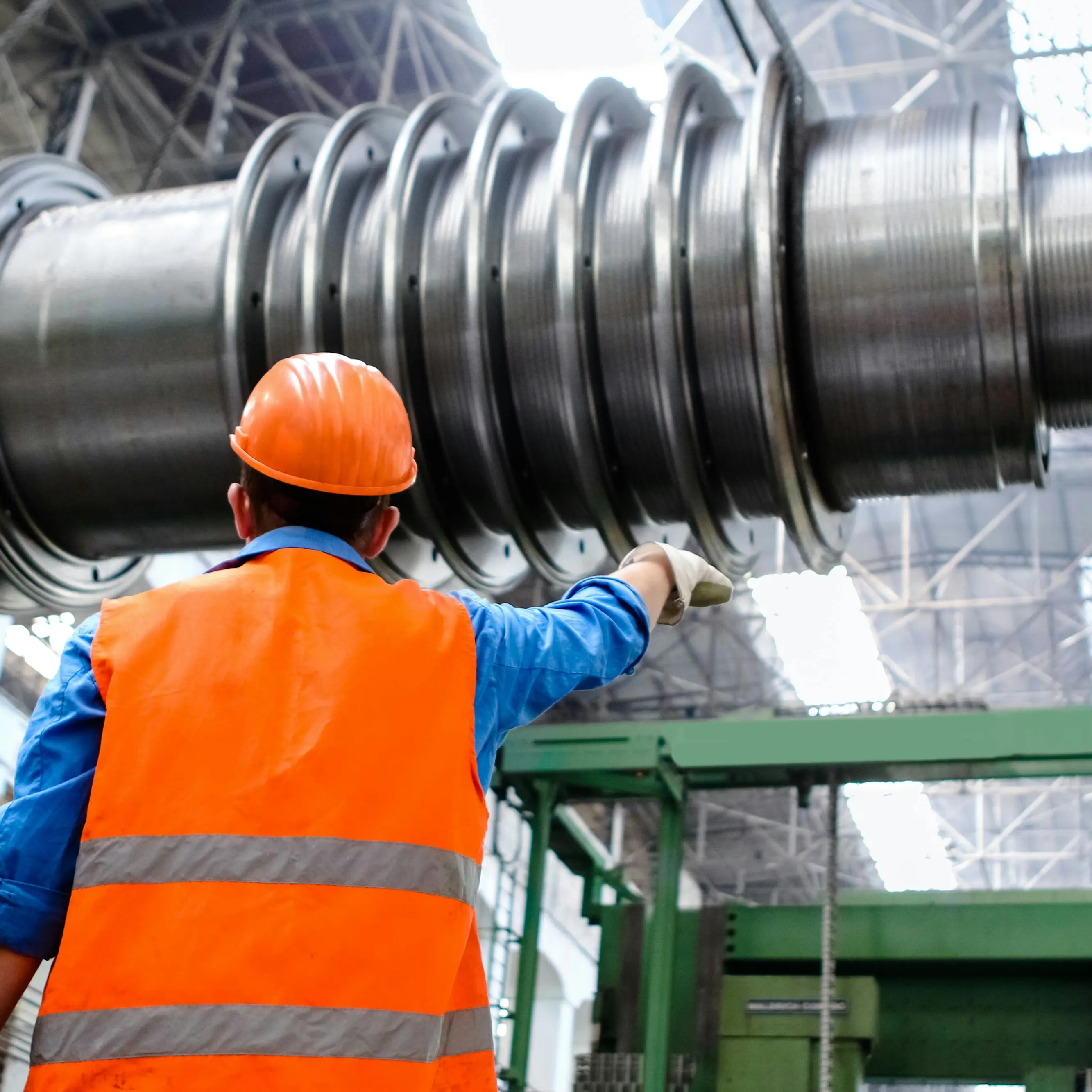 Confindustria chiede 8 miliardi, Governo al lavoro su nuovi incentivi per innovazione e transizione\n
