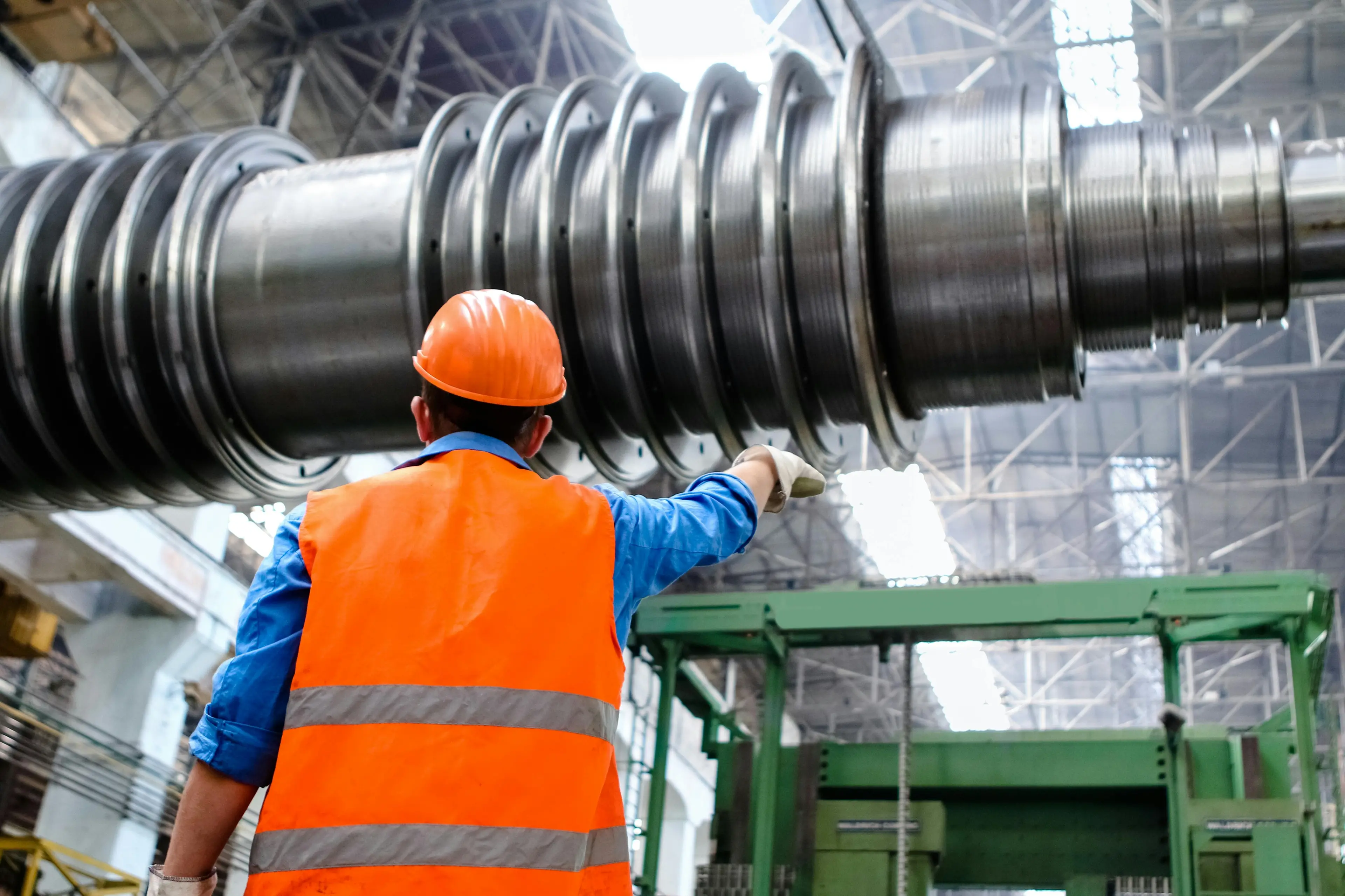 Confindustria chiede 8 miliardi, Governo al lavoro su nuovi incentivi per innovazione e transizione\n