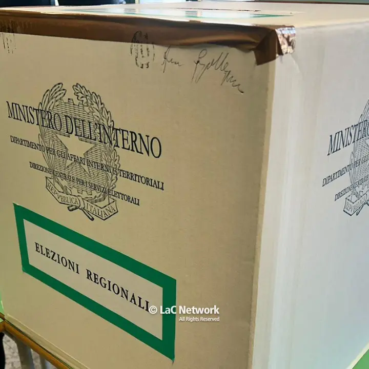Regionali Calabria, alle 12 affluenza al 7,70%: a Vibo Valentia la più bassa con appena il 6,07%\n