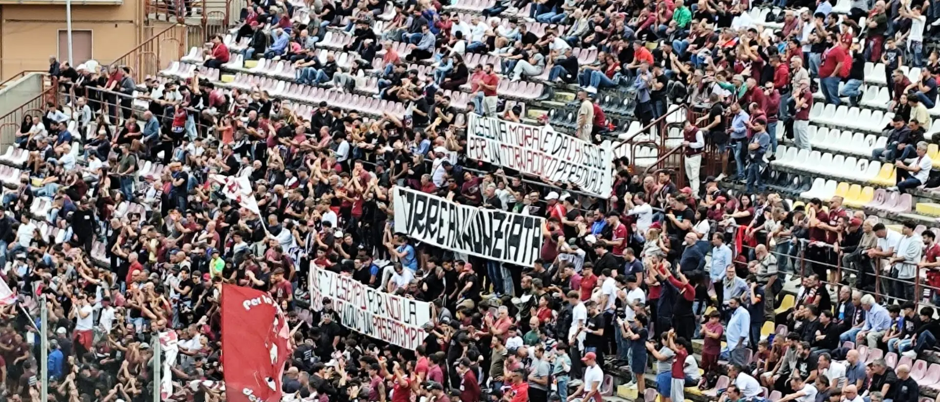 Serie D, la Reggina ritrova la vittoria e si riprende il “Granillo”: Ragusa battuto 2-0\n