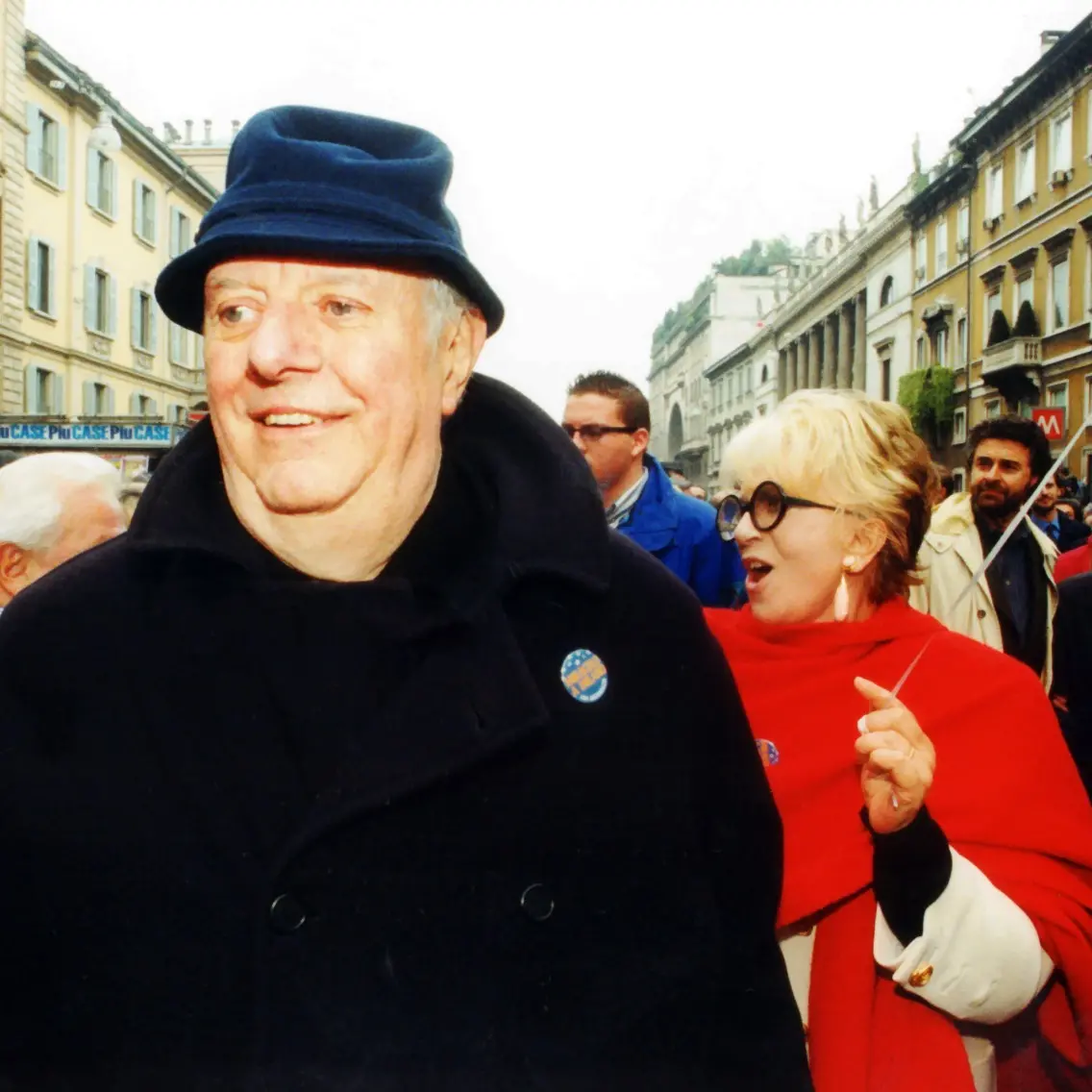 Quando la satira diventa resistenza: il lascito di Dario Fo, colui che rise in faccia al potere\n