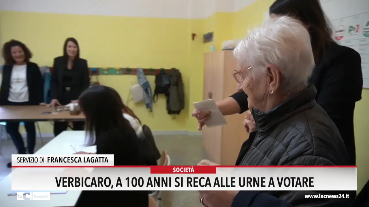 Verbicaro, a 100 anni si reca alle urne a votare